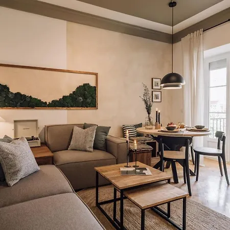 Badet - 3 Bedrooms, Office And Terrace In Alvalade Apartment Lisbon