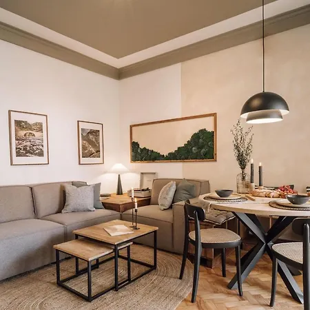 Badet - 3 Bedrooms, Office And Terrace In Alvalade * Lisbon